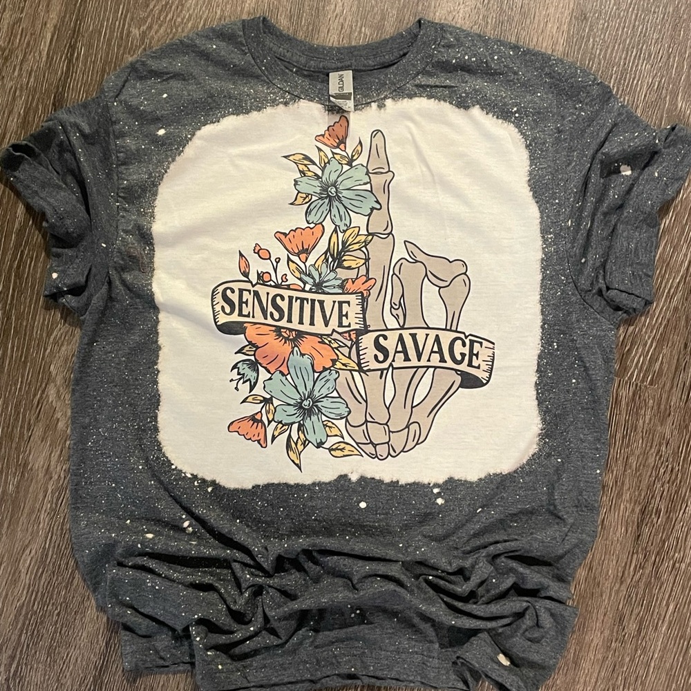 Customized tees! Handmade by me! Any size and designs available 😍